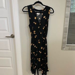 Black Flowery Knox Rose Dress